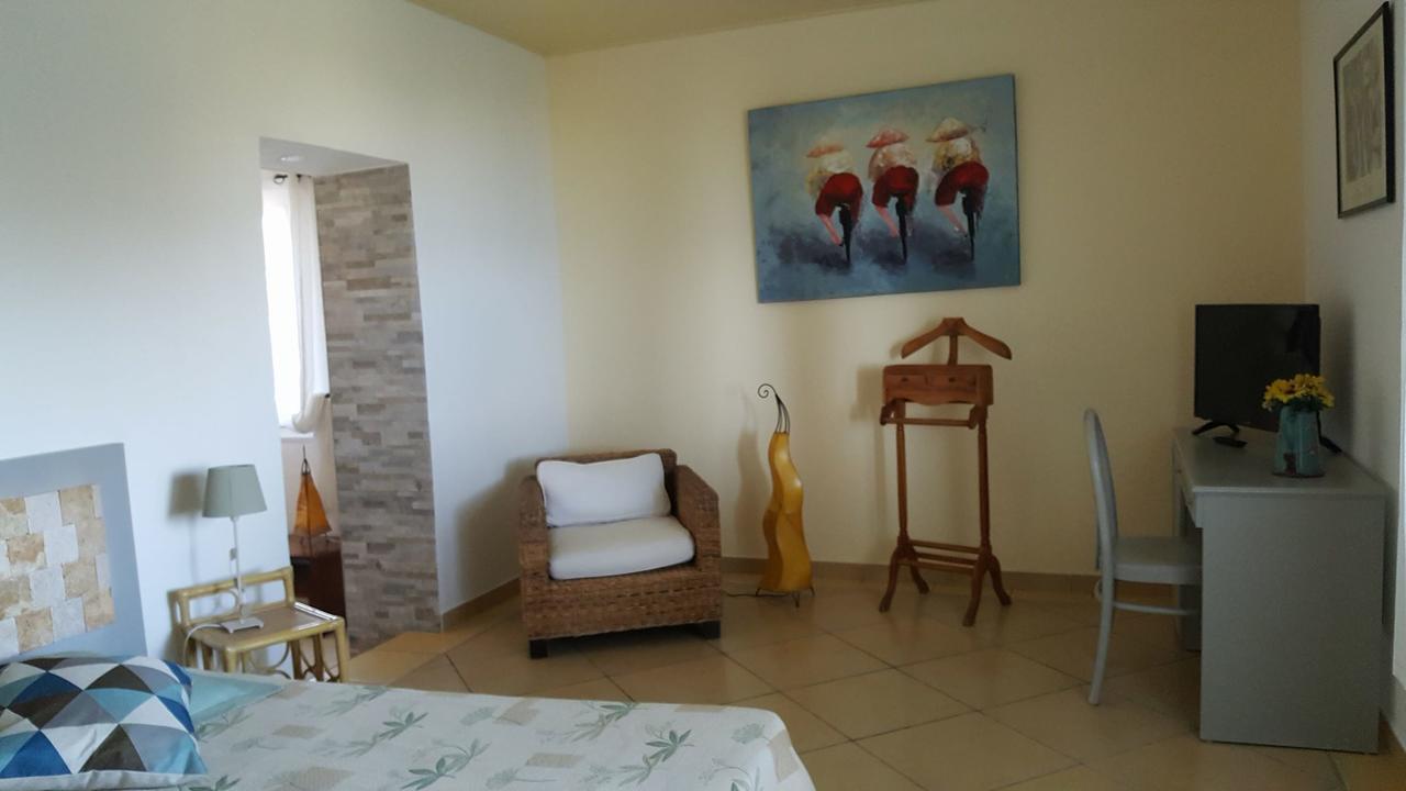 Levolle Marine Hotel Poggio-Mezzana Kültér fotó